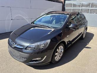 okazja samochody osobowe Opel Astra Active 1.7 CDTi (96kW) Schuifdak | NAV | Stoelverw. 2013/10
