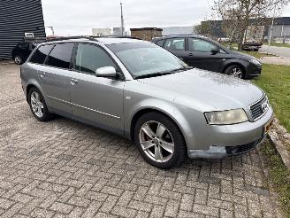 Audi A4 A4 Avant (B6) Combi 2001 / 2005 - 1.8 T 20V Combi/o  Benzine 1.781cc 110kW (150pk) FWD 2001-09/2002-07 (8E5) AVJ picture 5