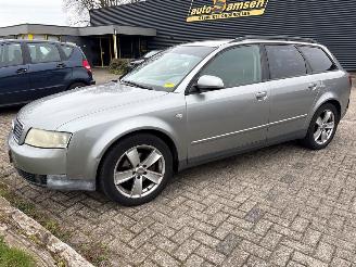 Audi A4 A4 Avant (B6) Combi 2001 / 2005 - 1.8 T 20V Combi/o  Benzine 1.781cc 110kW (150pk) FWD 2001-09/2002-07 (8E5) AVJ picture 2
