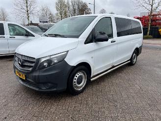 skadebil auto Mercedes Vito 116 CDI 120KW LANG AUTOM. PKW BRIEF 8P KLIMA 2023/9