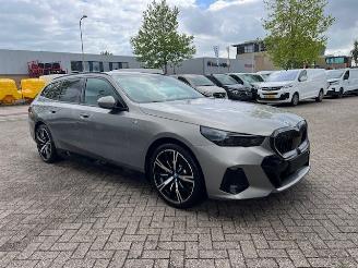 uszkodzony samochody osobowe BMW 5-serie 530E  HYBRID TOURING NEW MODEL. FULL OPTIONS 2024/12