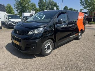 krockskadad bil bedrijf Peugeot Expert 2.0 BLUEHDI 106KW DC AUT. L2H1 LANG AIRCO KLIMA NAV 2023/6