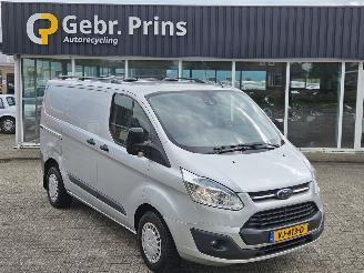 krockskadad bil bedrijf Ford Transit Custom 2.2 TDCi 16V Bestel  Diesel 2.198cc 74kW (101pk) FWD 2014/5