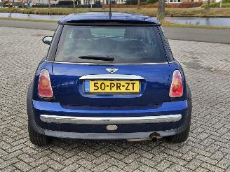 Mini Mini 1.6 16V Cooper Hatchback  Benzine 1.598cc 85kW (116pk) FWD picture 4