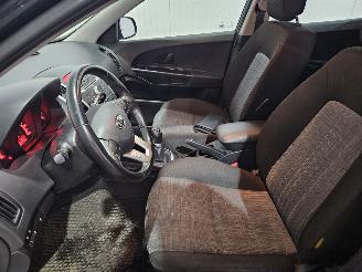 Kia Cee d 1.4 CVVT 16V Hatchback 4Dr Benzine 1.396cc 66kW (90pk) FWD picture 16