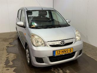 Daihatsu Cuore 1.0 12V DVVT Hatchback  Benzine 998cc 51kW (69pk) FWD picture 6