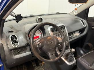 Opel Agila 1.0 12V MPV  Benzine 996cc 50kW (68pk) FWD picture 9