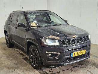 Jeep Compass 1.3 T4 150 16V SUV  Benzine 1.332cc 110kW (150pk) FWD picture 1