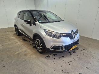 Schadeauto Renault Captur 0.9 Energy TCE 12V SUV  Benzine 898cc 66kW (90pk) FWD 2015/7