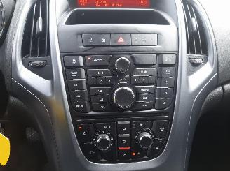 Opel Astra 1.6 CDTI picture 14
