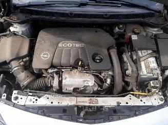 Opel Astra 1.6 CDTI picture 19