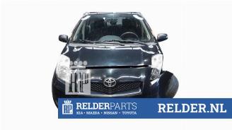 Vrakbiler auto Toyota Yaris Yaris II (P9), Hatchback, 2005 / 2014 1.0 12V VVT-i 2009/5