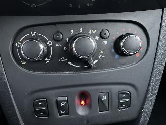 Dacia Logan 0.9 TCe Easy-R Prestige picture 17