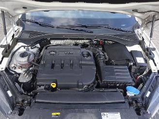 Skoda Superb 2.0 TDI Ambition Business, Panorama, Navi, DAB+, Climate & Cruise picture 31