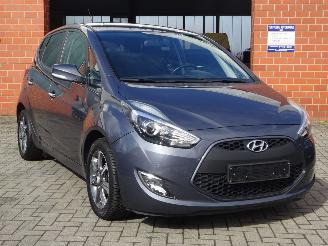 Hyundai Ix20 Design Edition 1.6i Automaat 125pk, Navi, Climate & Cruise, Camera picture 4