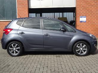 Hyundai Ix20 Design Edition 1.6i Automaat 125pk, Navi, Climate & Cruise, Camera picture 6