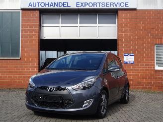 Hyundai Ix20 Design Edition 1.6i Automaat 125pk, Navi, Climate & Cruise, Camera picture 1