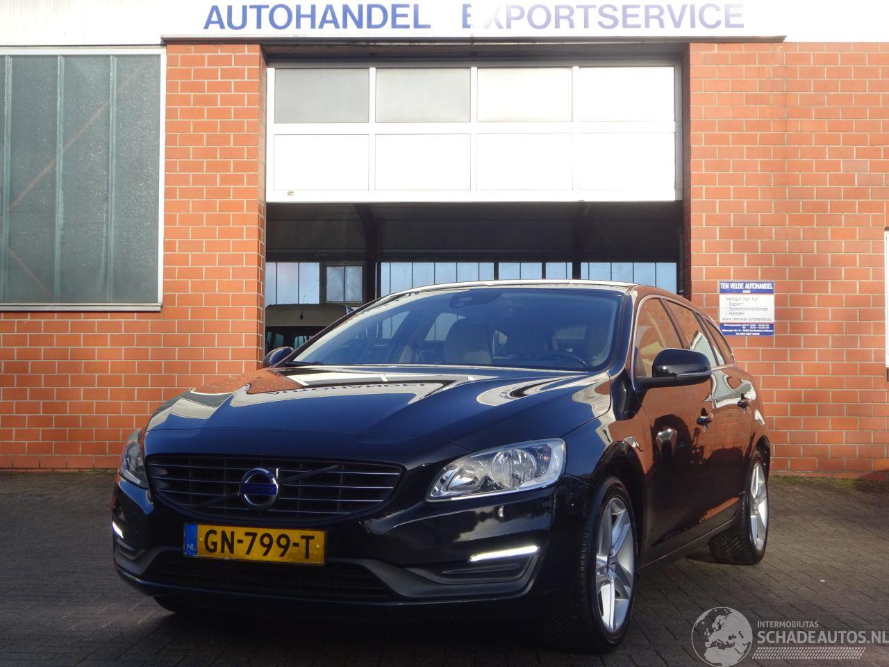 Volvo V-60 D6 TwinEngine 162kw Plug-in Hybride, Leer, Navi, Airco, Trekhaak