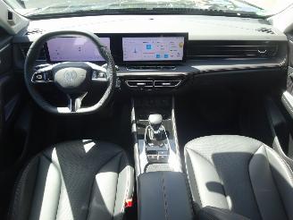 MG HS 1.5 T-GDI Luxury Plug-inn Hybride 105/135kw, Leer picture 13
