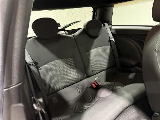 Mini Mini 1.6 72kW Pano Airco One Chili picture 14