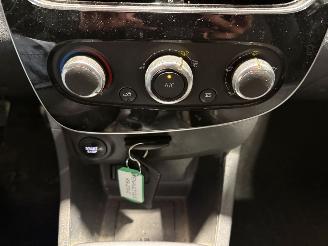 Renault Clio 1.5dCi 66kW Ecoleader Limited picture 19