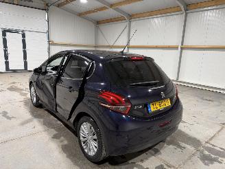 Peugeot 208 1.2PureTech 81kW Clima Allure picture 12