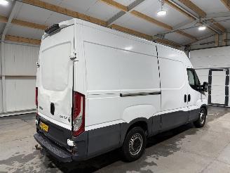 Iveco Daily 2.3 85kW Airco 35S12V H3 picture 5
