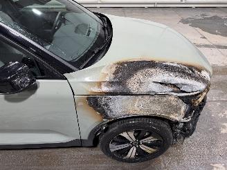 Volvo XC40 70kWh 170kW Recharge Ultimate Pano picture 18