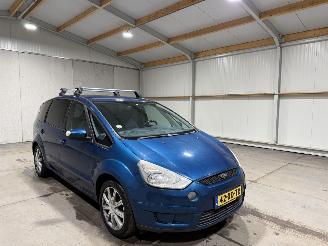 Ford S-Max 2.0-16V 107kW Airco 7Persoons picture 3