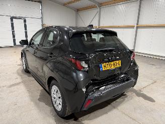 Toyota Yaris 1.5Hybrid 68kW Automaat Business picture 12