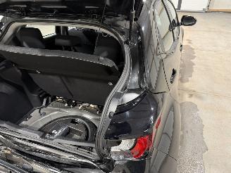 Toyota Yaris 1.5Hybrid 68kW Automaat Business picture 37