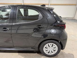 Toyota Yaris 1.5Hybrid 68kW Automaat Business picture 25