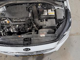Kia Ceed 1.5T-GDI 118kW GT-Line Business Edition picture 27