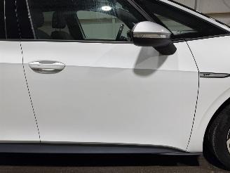 Volkswagen ID.3 58kWh 150kW First Plus picture 16