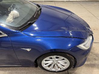 Tesla Model S 75kWh Base 235kW Pano picture 18