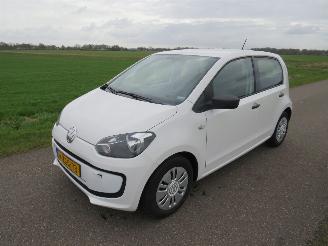 Volkswagen Up! 1.0 Take up  5drs 60pk Airco  parkeerschade bumper 2015 Euro 6 picture 14