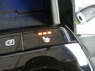 Hyundai Tucson Elektrisch/ Benzine Tucson Full Hybride plug in 1.6 T-GDI PHEV 180PK Comfort 4x4 18.000KM NAP picture 16