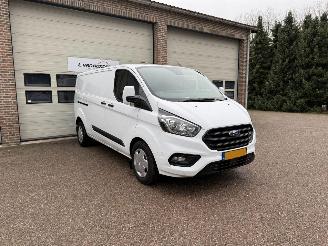 Ford Transit Custom 340 2.0 TDCI L2H1 Automaat Navi Cruise 77607 Km NAP ! picture 1