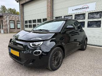 krockskadad bil auto Fiat 500C Passion 42kWh Navi Clima Virtual 39953 Km NAP ! 2021/6