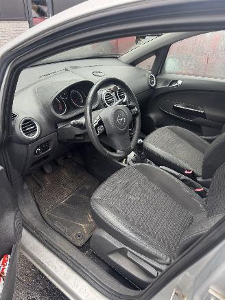 Opel Corsa  picture 10