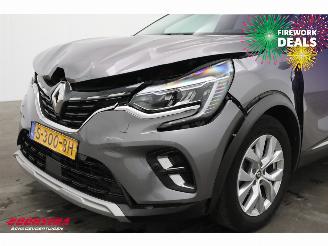 Renault Captur 1.3 TCe Aut. 140 Intens LED Navi Clima Cruise Camera PDC picture 10