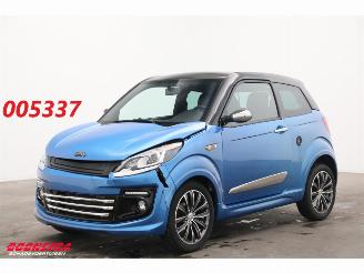 damaged passenger cars Ligier  JS50 L Club Leder Radio Bluetooth 14.423 km! 2019/2