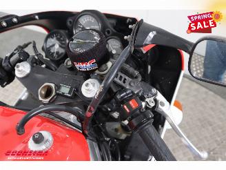 Honda VFR 400 R picture 16