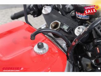 Honda VFR 400 R picture 14