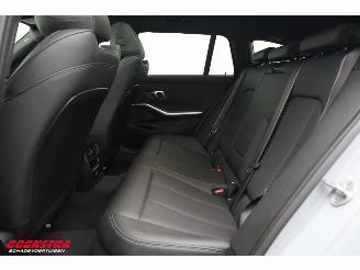 BMW 3-serie Touring 318i M-Sport Pano LED Leder ACC Apple/Android Camera picture 23