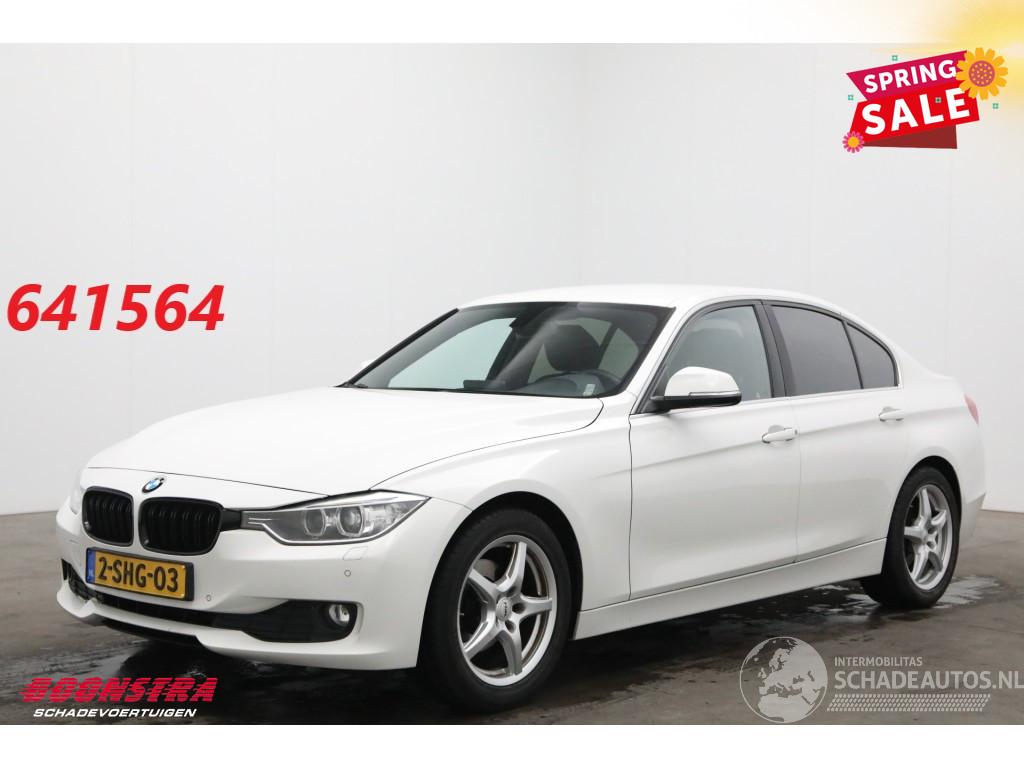 BMW 3-serie 320i Aut. EDE Edition Leder Navi Clima Cruise SHZ PDC