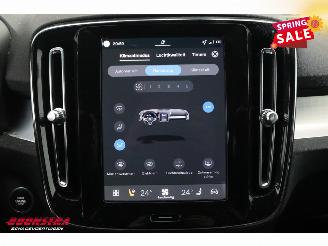 Volvo XC40 2.0 B4 Plus Dark LED ACC H/K Camera SHZ LRHZ 4.296 km! picture 32