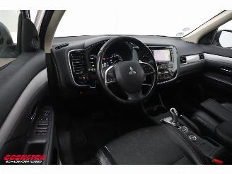 Mitsubishi Outlander 2.0 PHEV Business Edition X-Line Navi Clima Cruise Camera AHK picture 11
