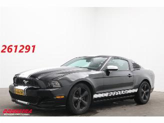 krockskadad bil auto Ford USA Mustang 3.7 V6 Leder Navi Clima Cruise Camera 2013/10