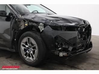 BMW iX xDrive50 112 kWh LED ACC HUD 360° H/K Memory Ventilatie AHK picture 11